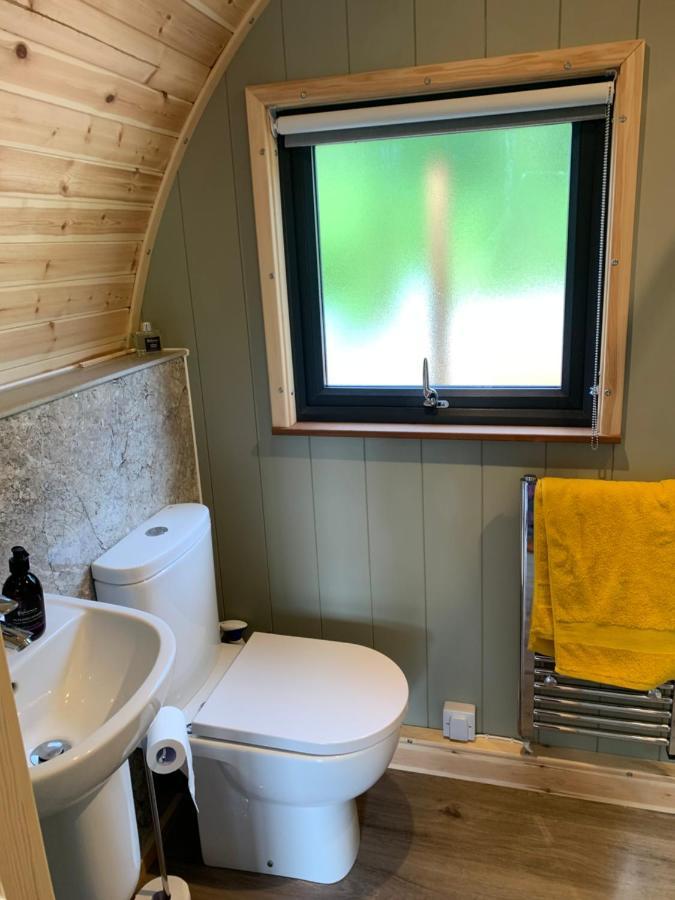 Villa Red Squirrel Pod With Hot Tub Oban Exterior foto