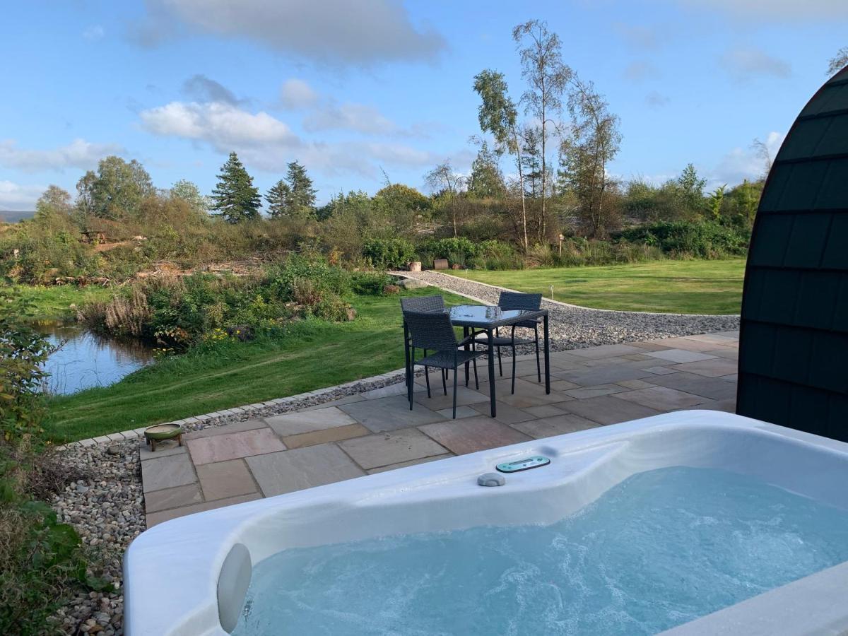 Villa Red Squirrel Pod With Hot Tub Oban Exterior foto