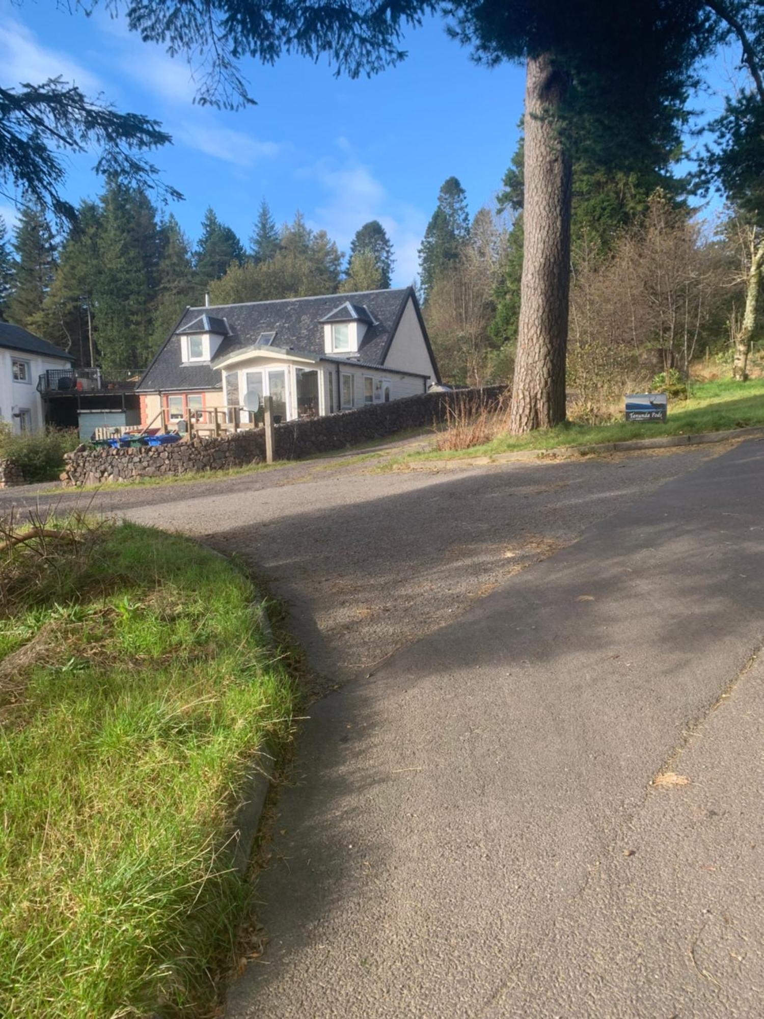 Villa Red Squirrel Pod With Hot Tub Oban Exterior foto