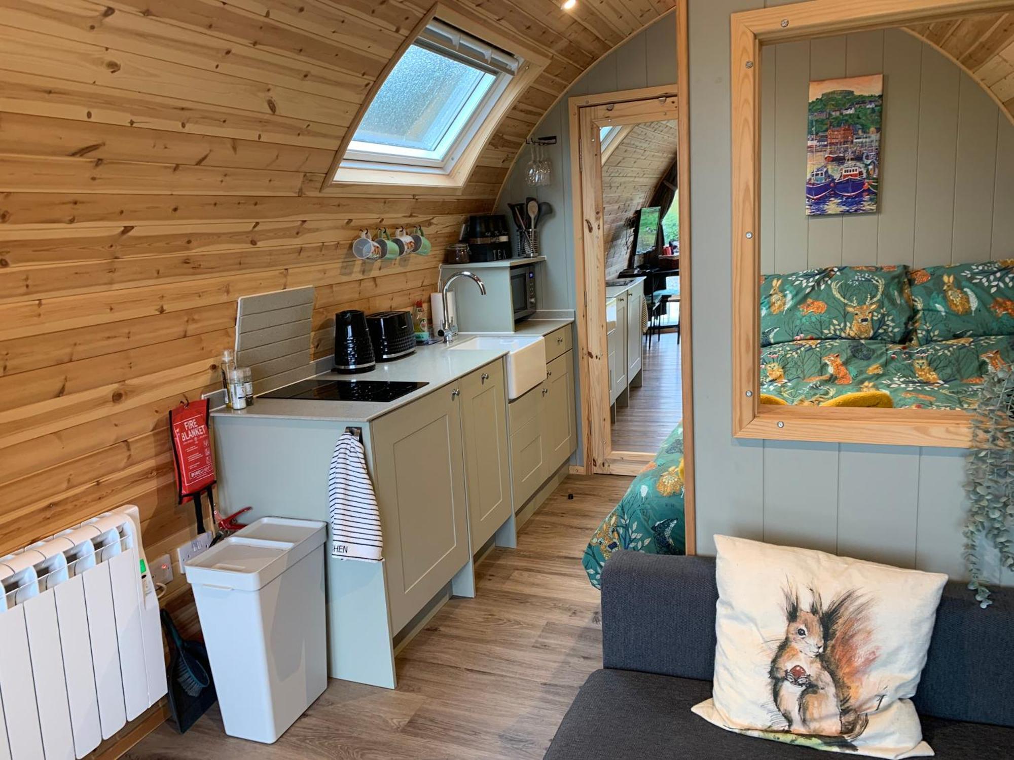 Villa Red Squirrel Pod With Hot Tub Oban Exterior foto