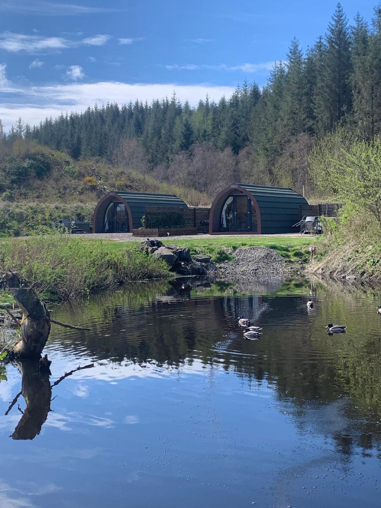 Villa Red Squirrel Pod With Hot Tub Oban Exterior foto