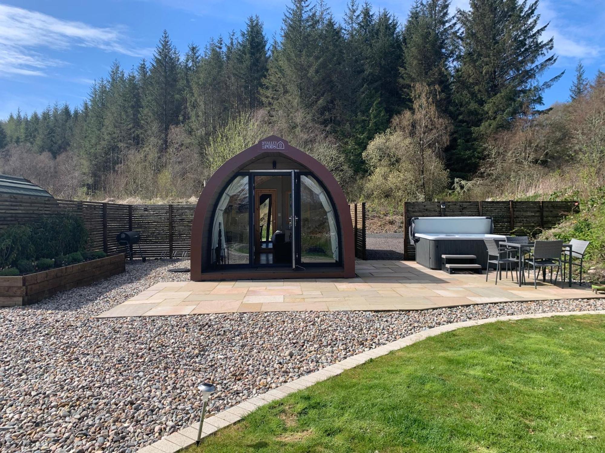 Villa Red Squirrel Pod With Hot Tub Oban Exterior foto