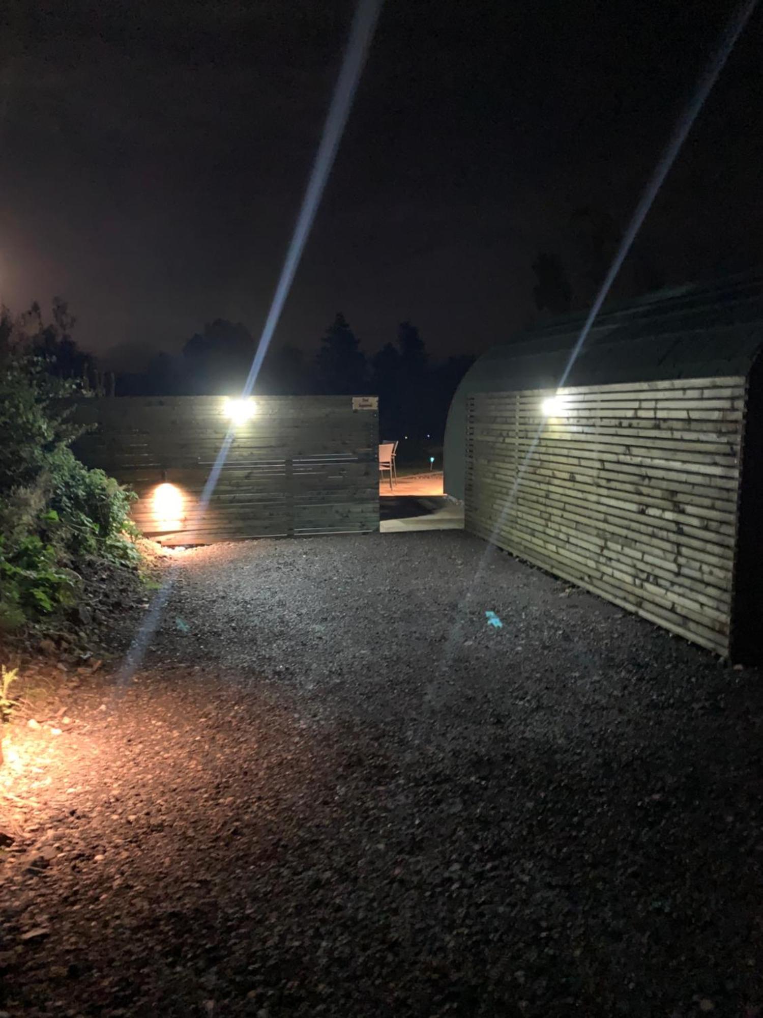 Villa Red Squirrel Pod With Hot Tub Oban Exterior foto